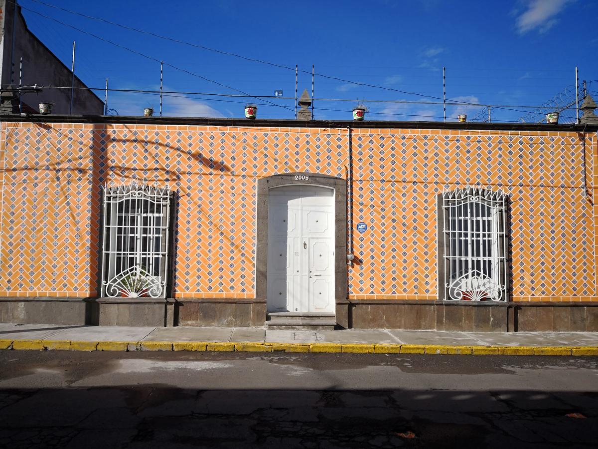Urbania Hostels Пуэбла Экстерьер фото